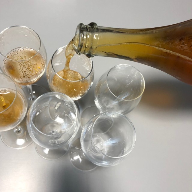 デュポン スパークリングアップルジュース2018 750ml